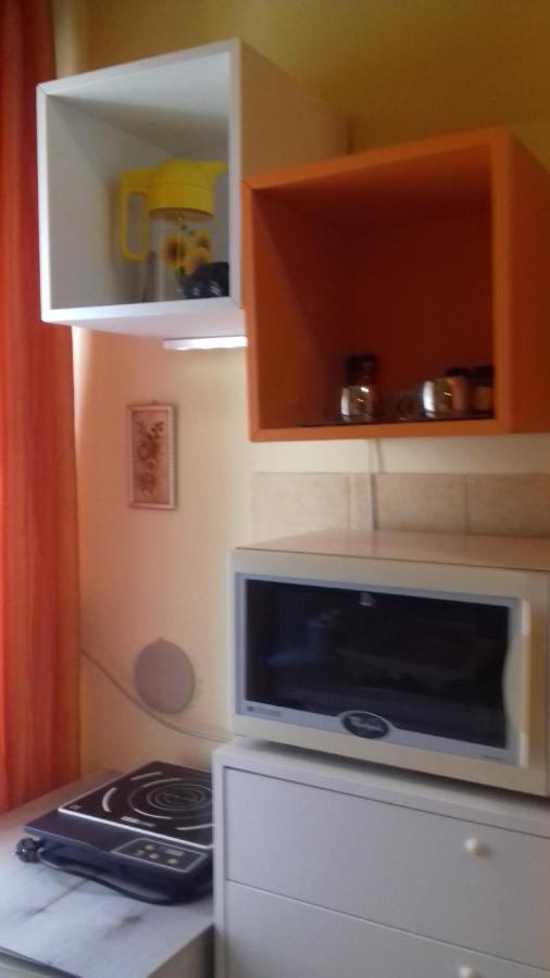 Gold Apartment Boedapest Buitenkant foto