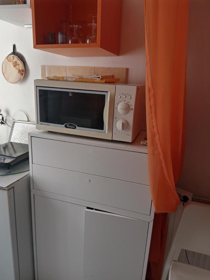 Gold Apartment Boedapest Buitenkant foto